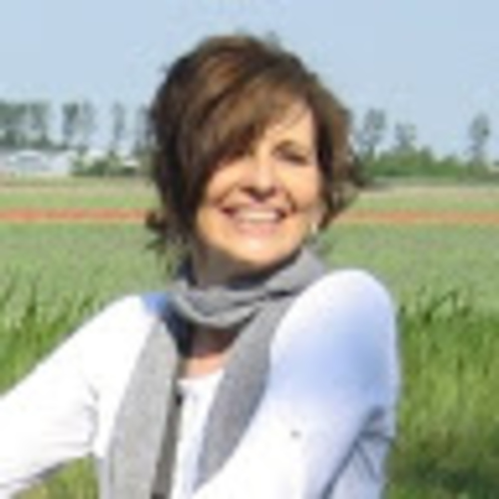 Meet your Posher, Yvonne